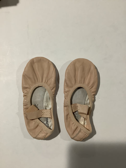 ENCORE RESALE - Child's Ballet Slippers - 9.5W