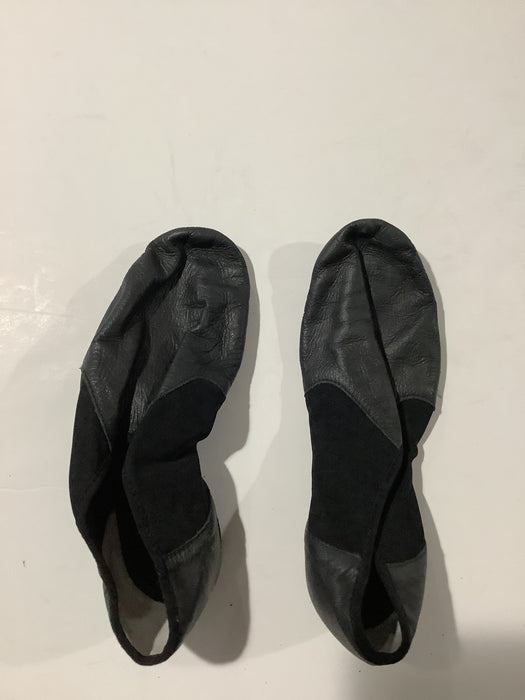 ENCORE RESALE - Adult Jazz Shoes - 8.5